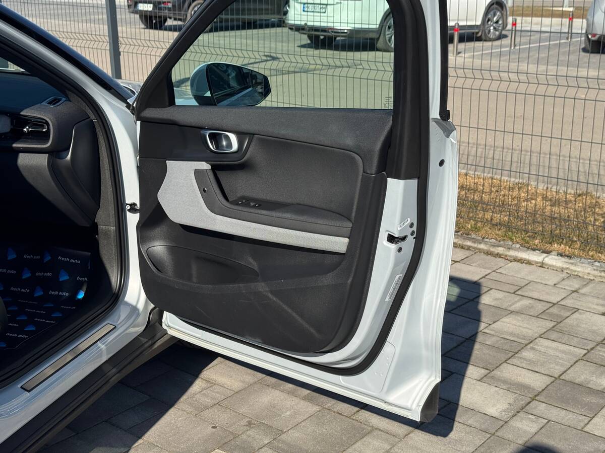 Polestar 2 2023 - freshauto