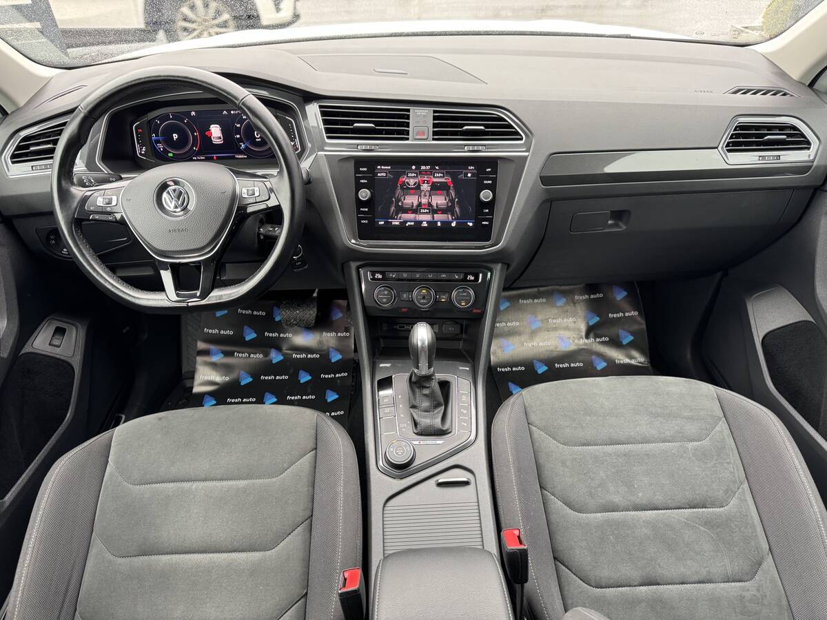 Volkswagen Tiguan 2019 - Об'єм двигуна: 2.0 л.