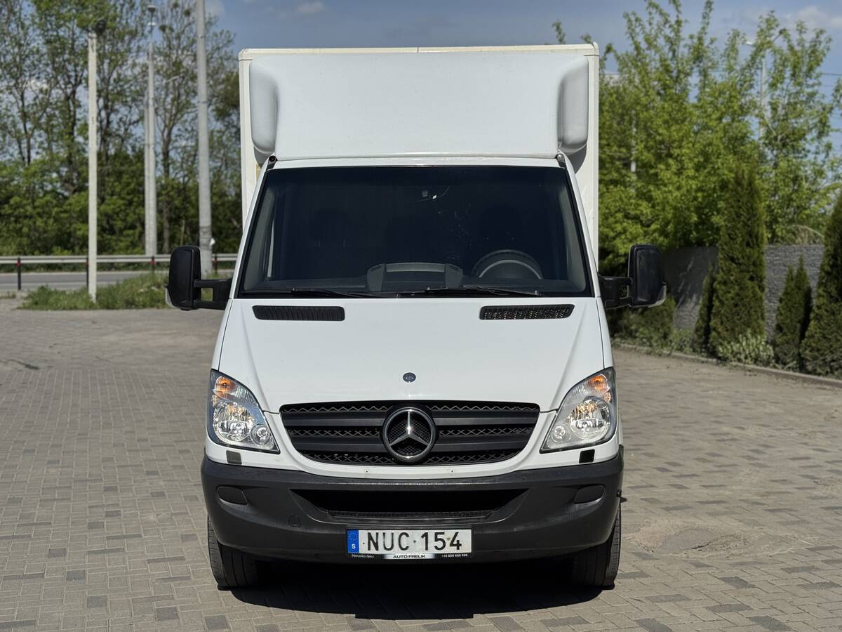 Mercedes-Benz Sprinter 2013 - фреш авто