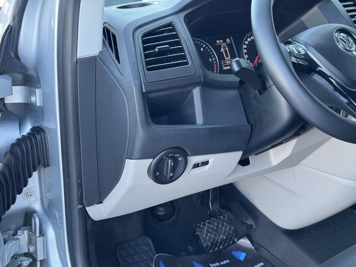 Volkswagen Transporter 2019 - фреш авто рівне