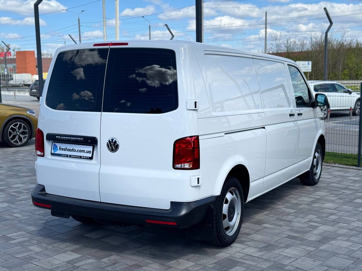 Volkswagen Transporter 2021 - Об'єм двигуна: 2.0 л.