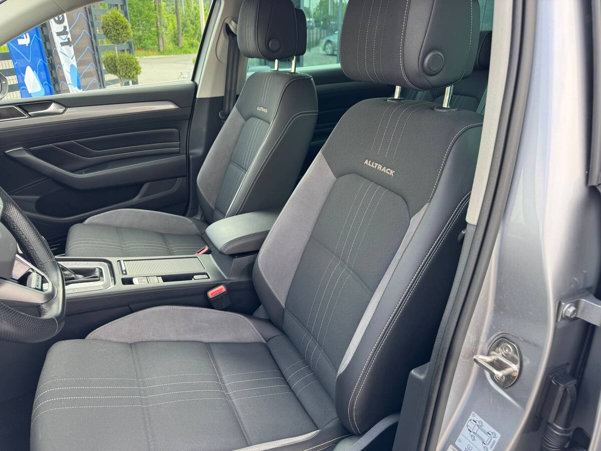 Volkswagen Passat Alltrack 2022 - fresh avto