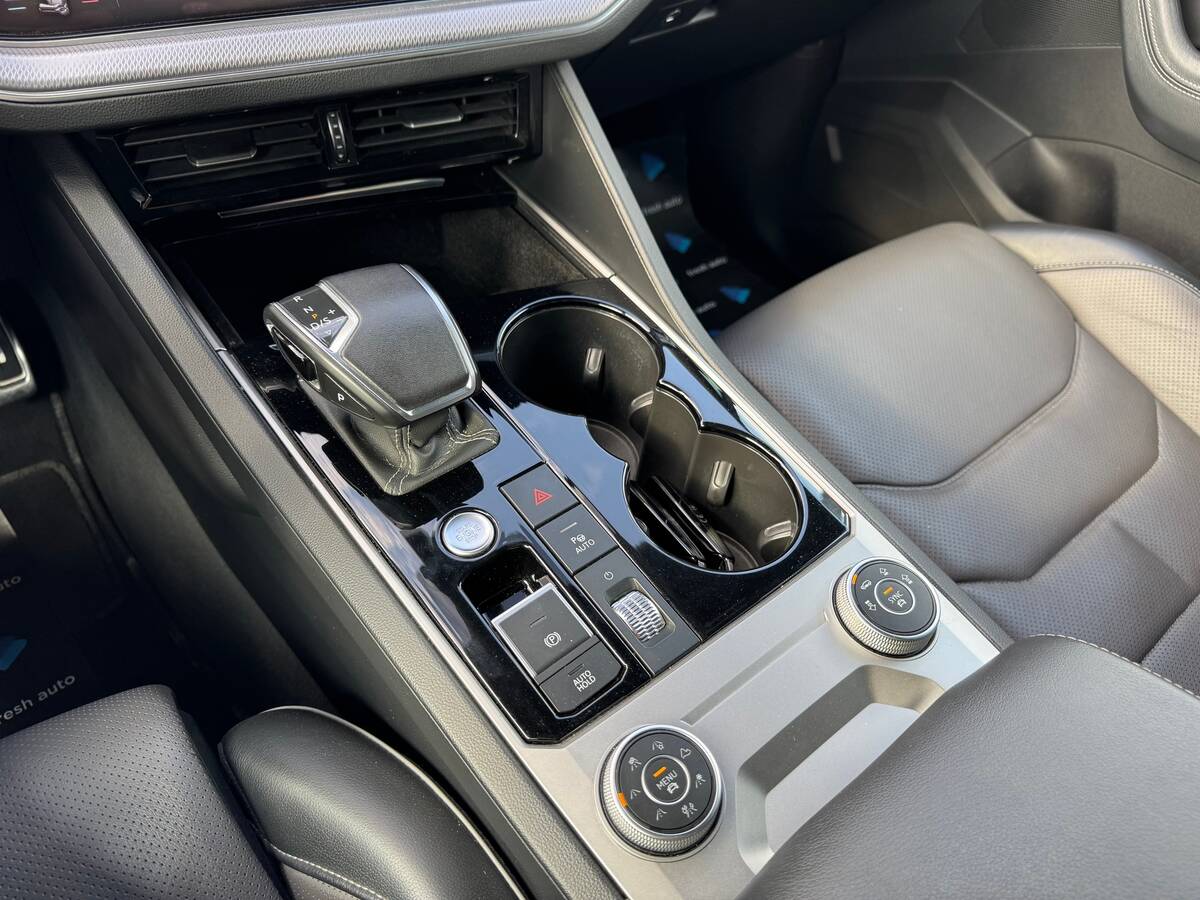 Volkswagen Touareg 2020 - Fuel: Diesel 