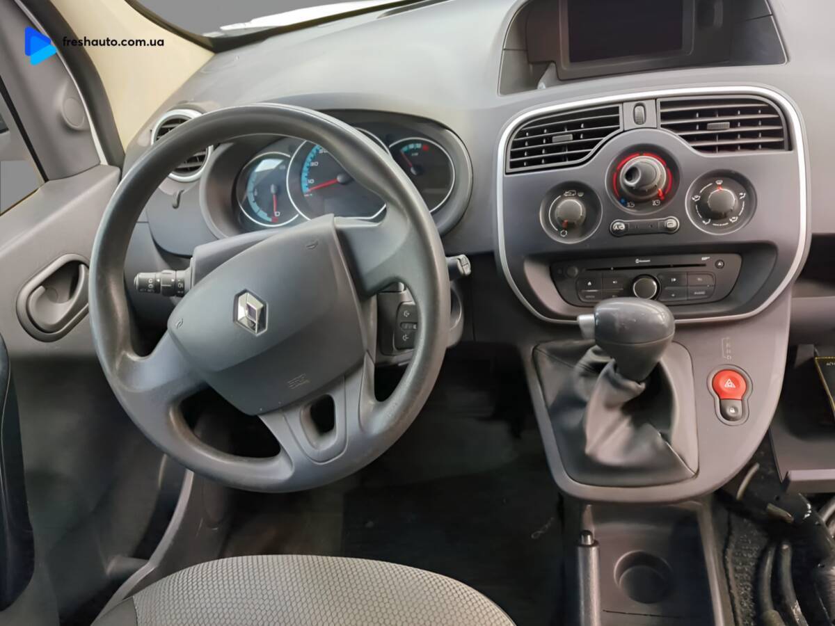 Renault Kangoo 2020 - Батарея: 33 кВт