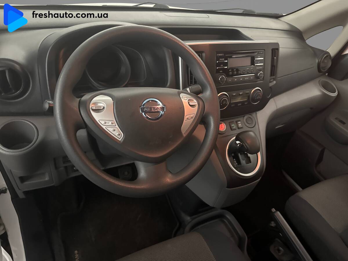 Nissan NV200 2020