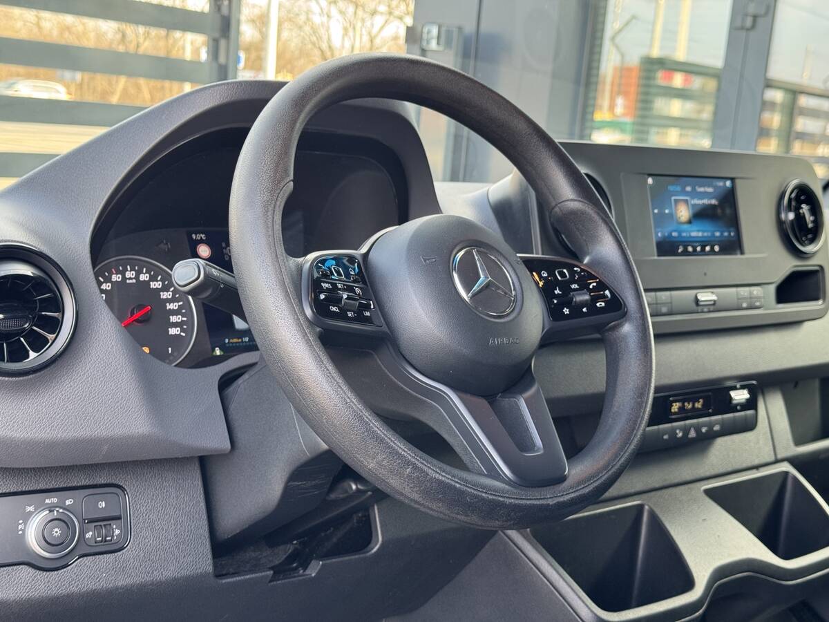 Mercedes-Benz sprinter 2020 - покупка авто