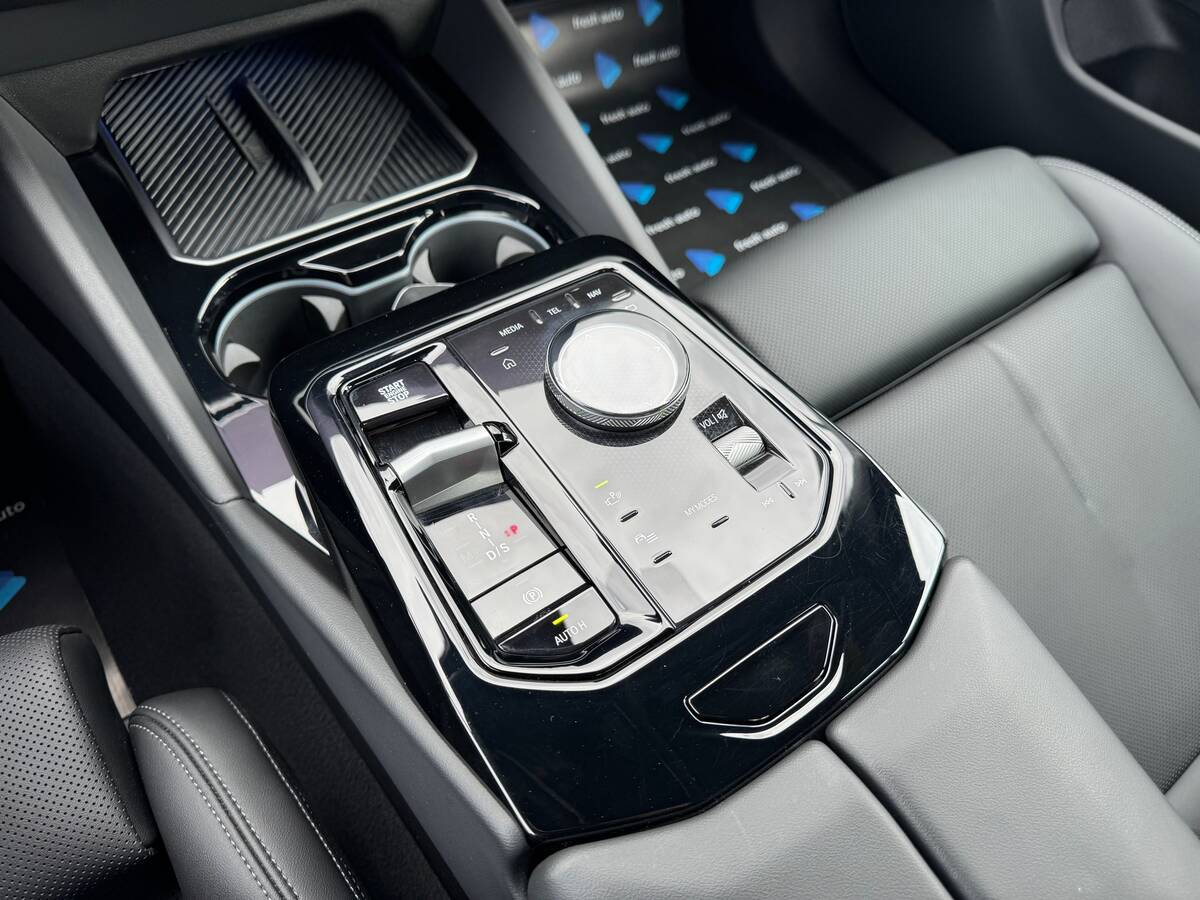 BMW 5 Series 2024 - Потужність: 190 кс
