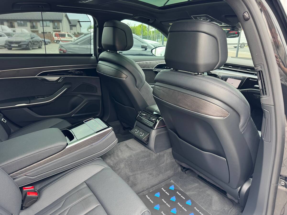 Audi A8 2024 - Об'єм двигуна: 3.0 л.