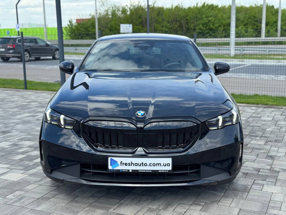BMW 5 Series 2024 - Місцезнаходження: В Україні 