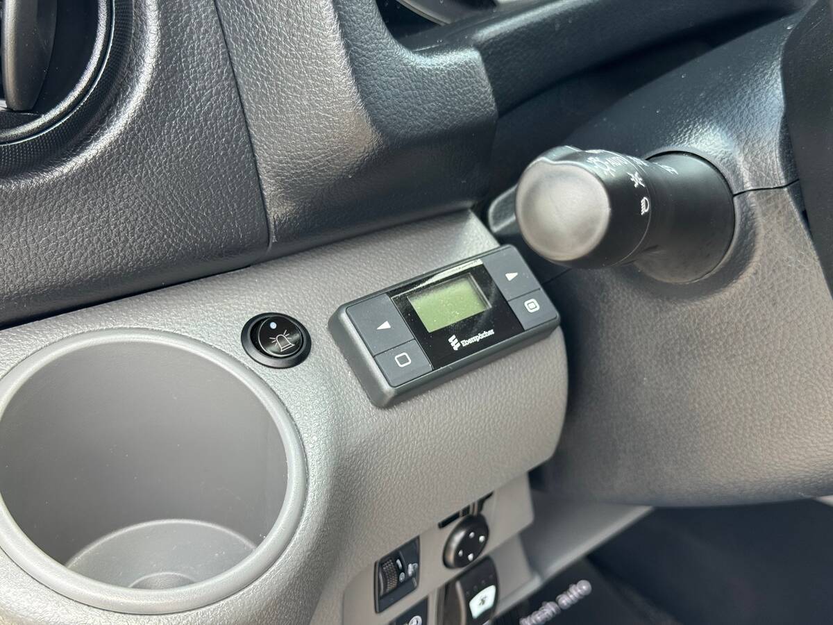 Nissan NV200 2015 (Ніссан NV200) — фото 4 з 5