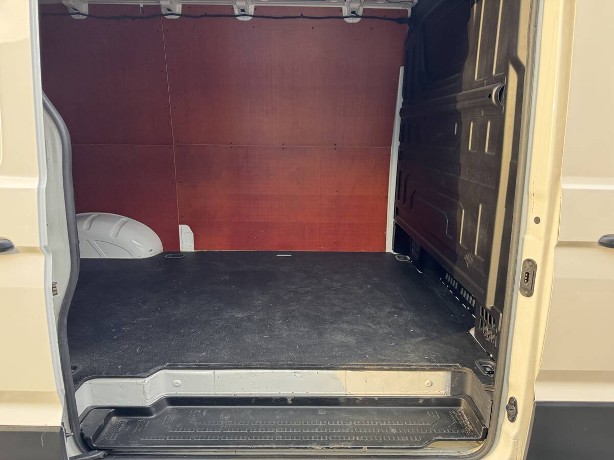 Volkswagen crafter 2020 - Привід: Задній 