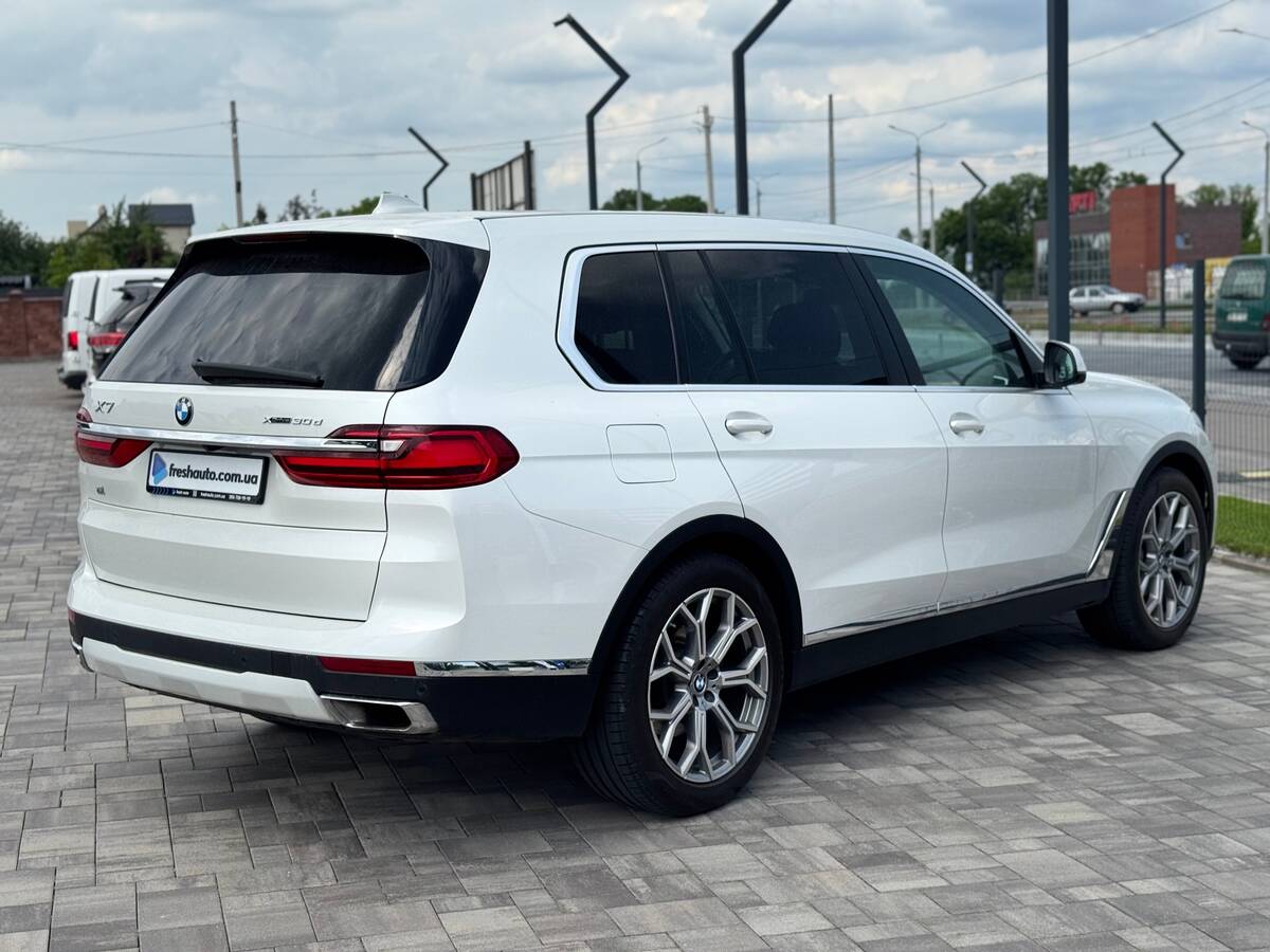 BMW X7 2020 - Volume: 3.0 l.