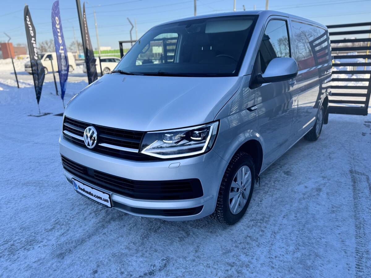 Volkswagen Transporter 2019 - Тип авто: Вантажівки 