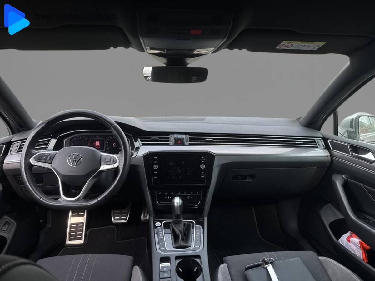 Volkswagen Passat Alltrack 2023 - Пробіг: 112 тис. км