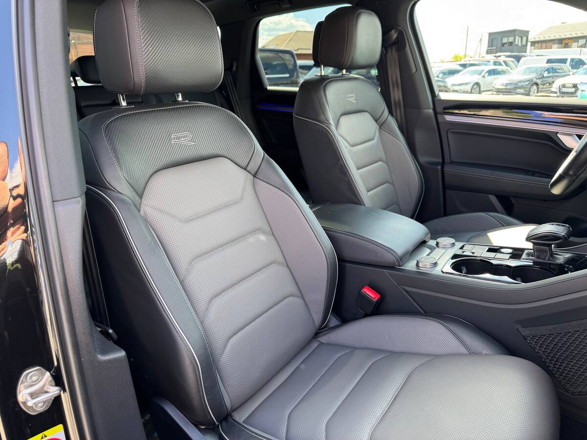 Volkswagen Touareg 2022 - покупка авто