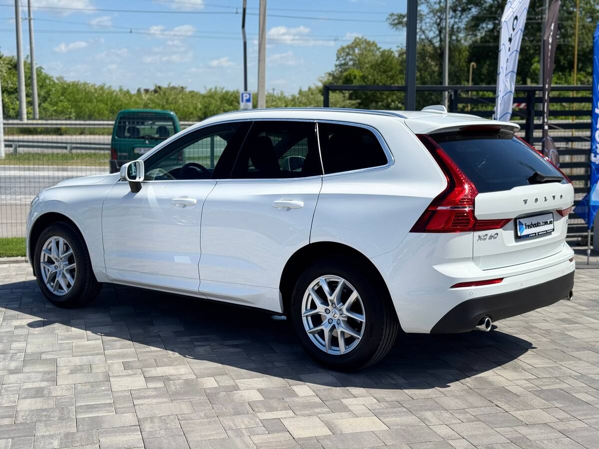 Volvo XC60 2018 - Тип кузова: SUV / Crossover 