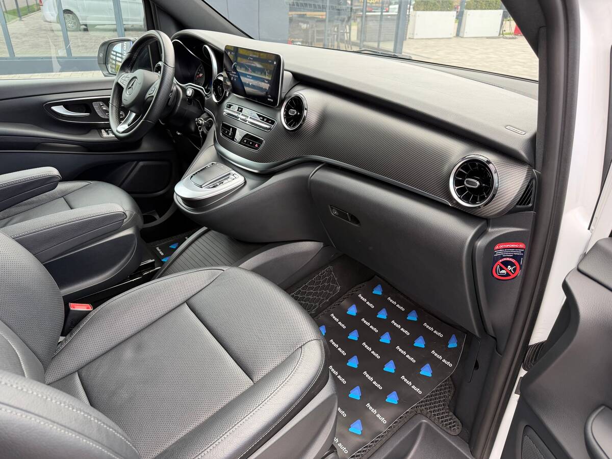 Mercedes-Benz V-Class 2021 - Потужність: 239 кс