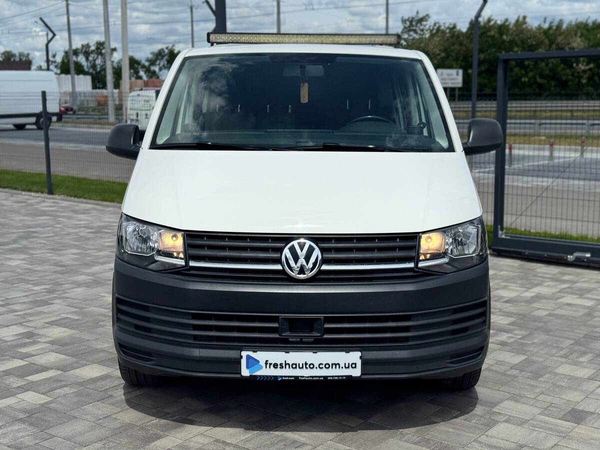 Volkswagen Transporter 2016 - Тип авто: Легкові 
