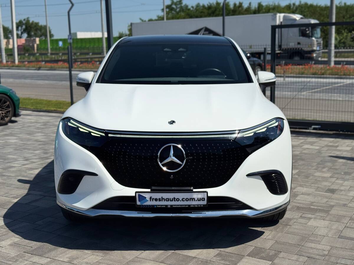 Mercedes-Benz EQS SUV 2023 (Мерседес-Бенц EQS SUV) — фото 2 з 5