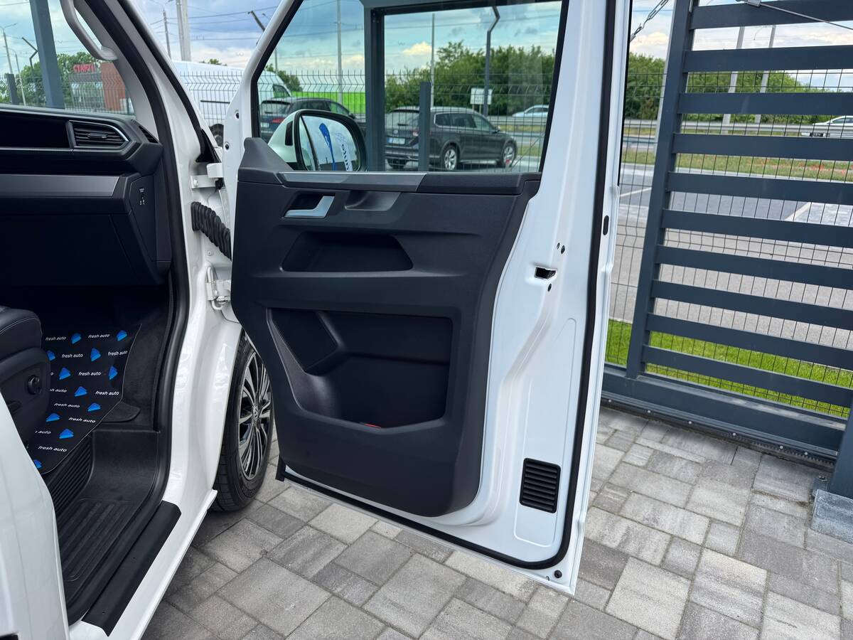 Volkswagen Multivan 2021 - покупка авто