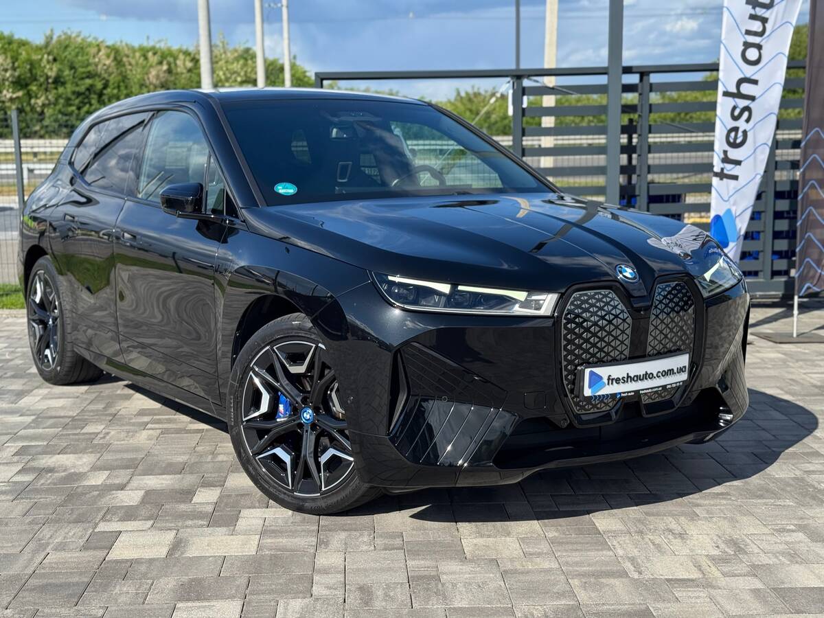 BMW iX 2023