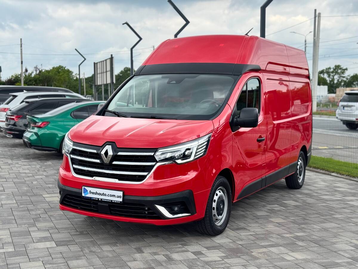 Renault Trafic 2023 - Number Of Seats: 3 