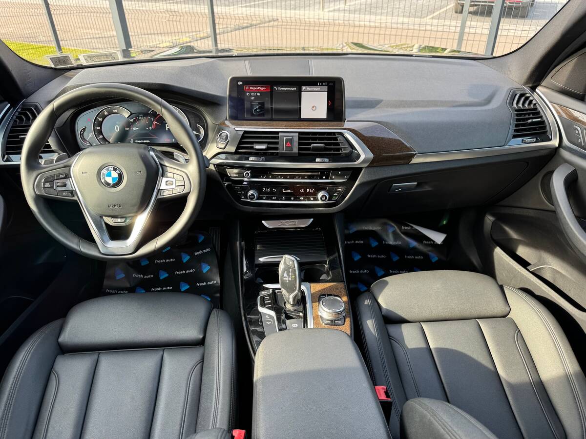 BMW X3 2018 - Transmission: Automatic 