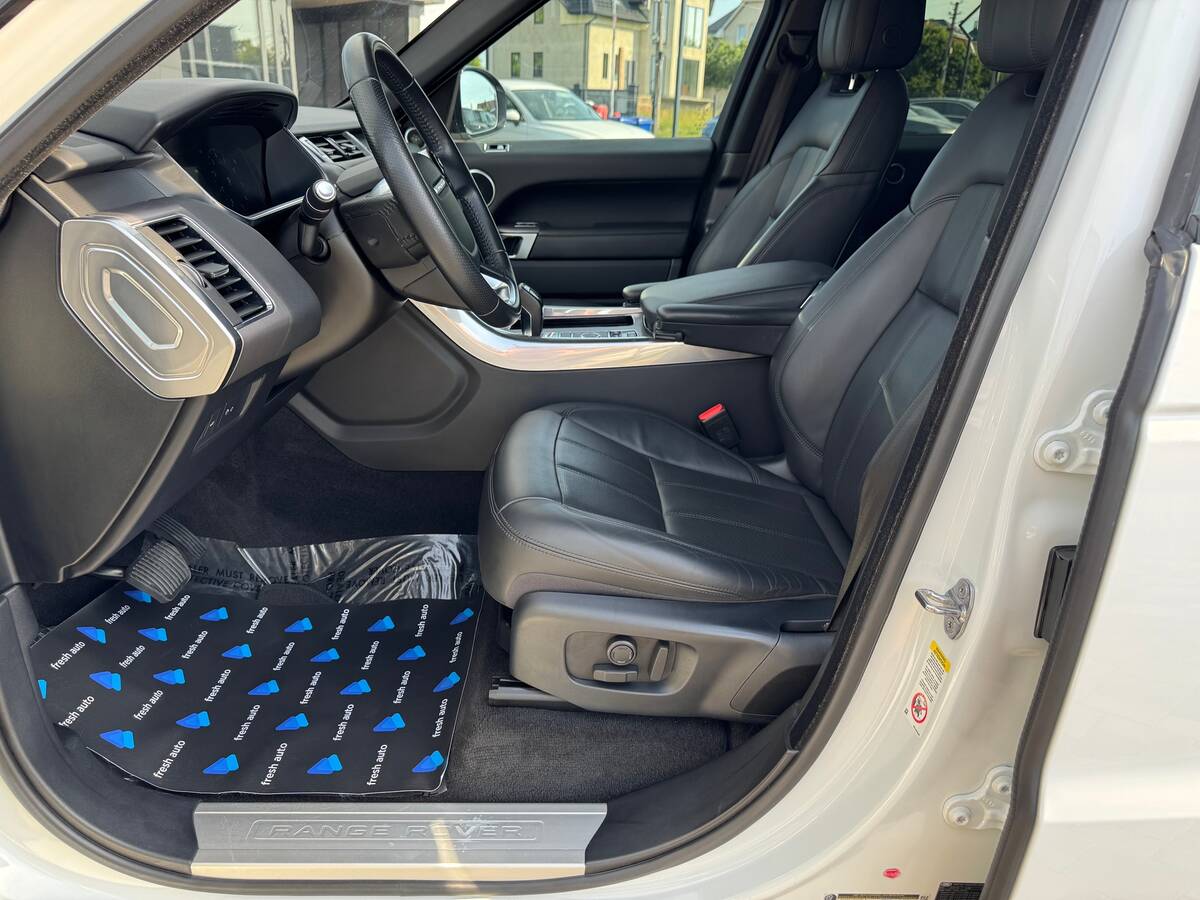 Land Rover Range Rover Sport 2019 - fresh avto