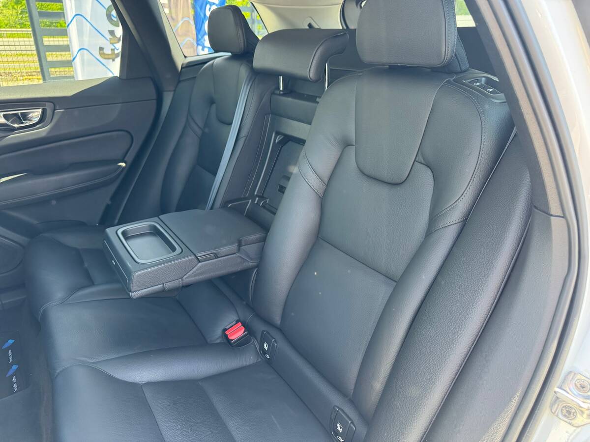 Volvo XC60 2018 - Transmission: Automatic 