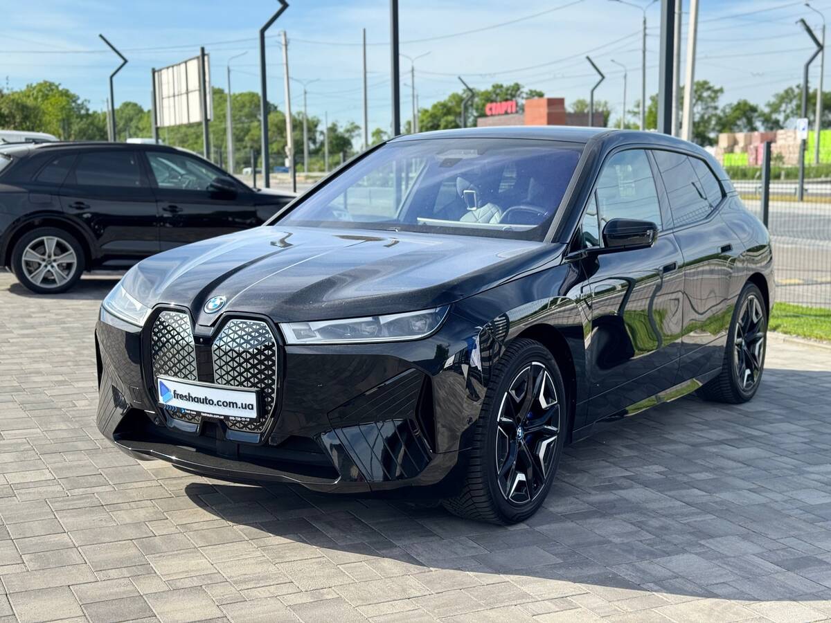 BMW IX M60 2023 - Complectation: M60 