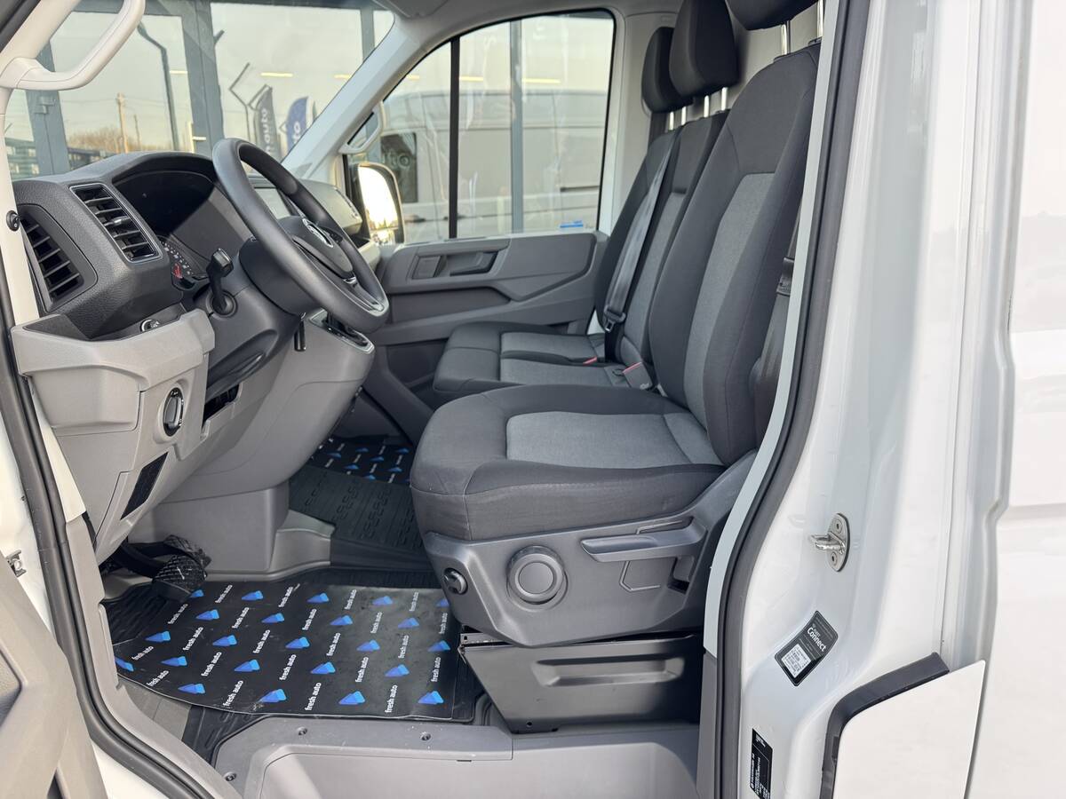 Volkswagen crafter 2020 - Кількість місць: 3 