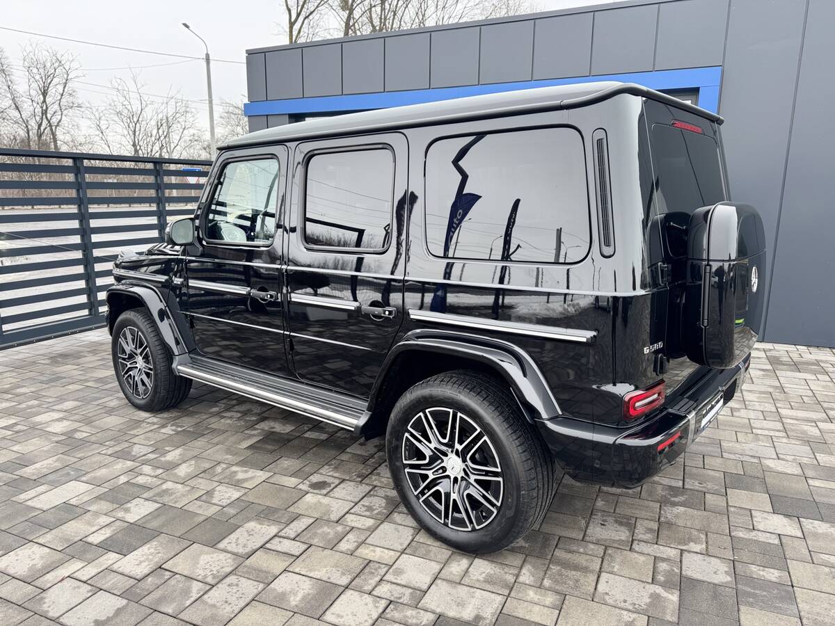 Mercedes-Benz G 580 2025 - Привід: Повний 