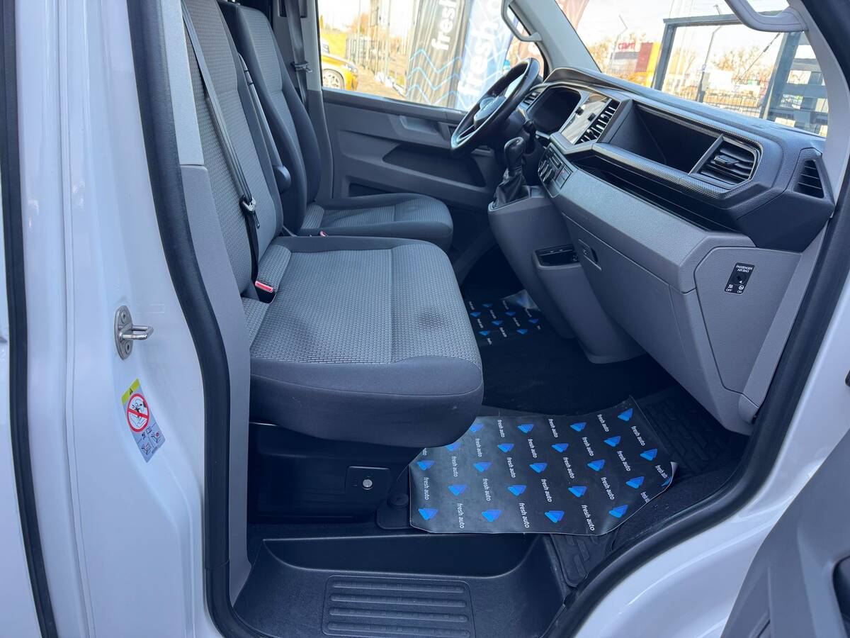 Volkswagen Transporter 2020 - фреш авто