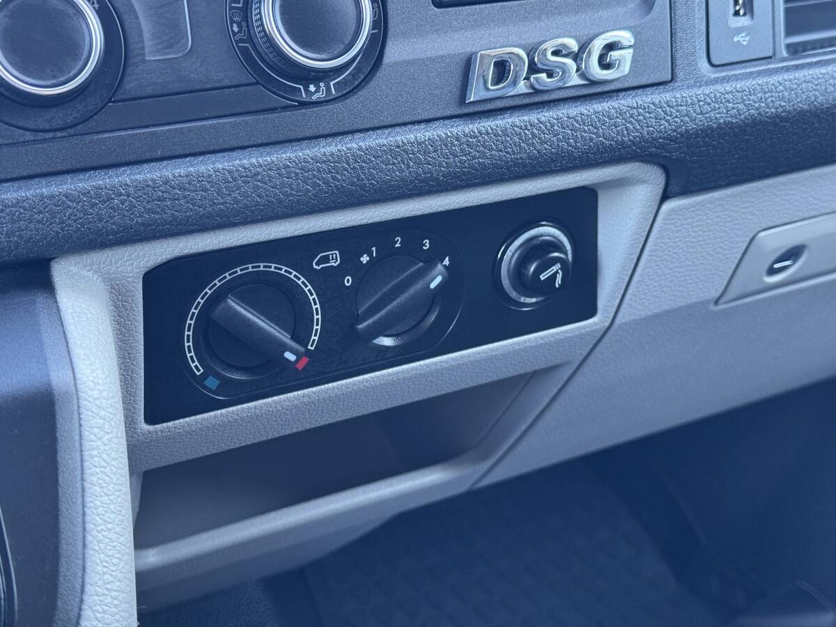 Volkswagen Transporter 2019 - Країна: Швеція 