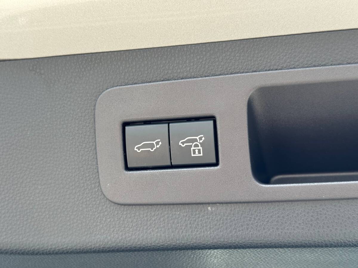 Lexus LX 2022 - freshauto