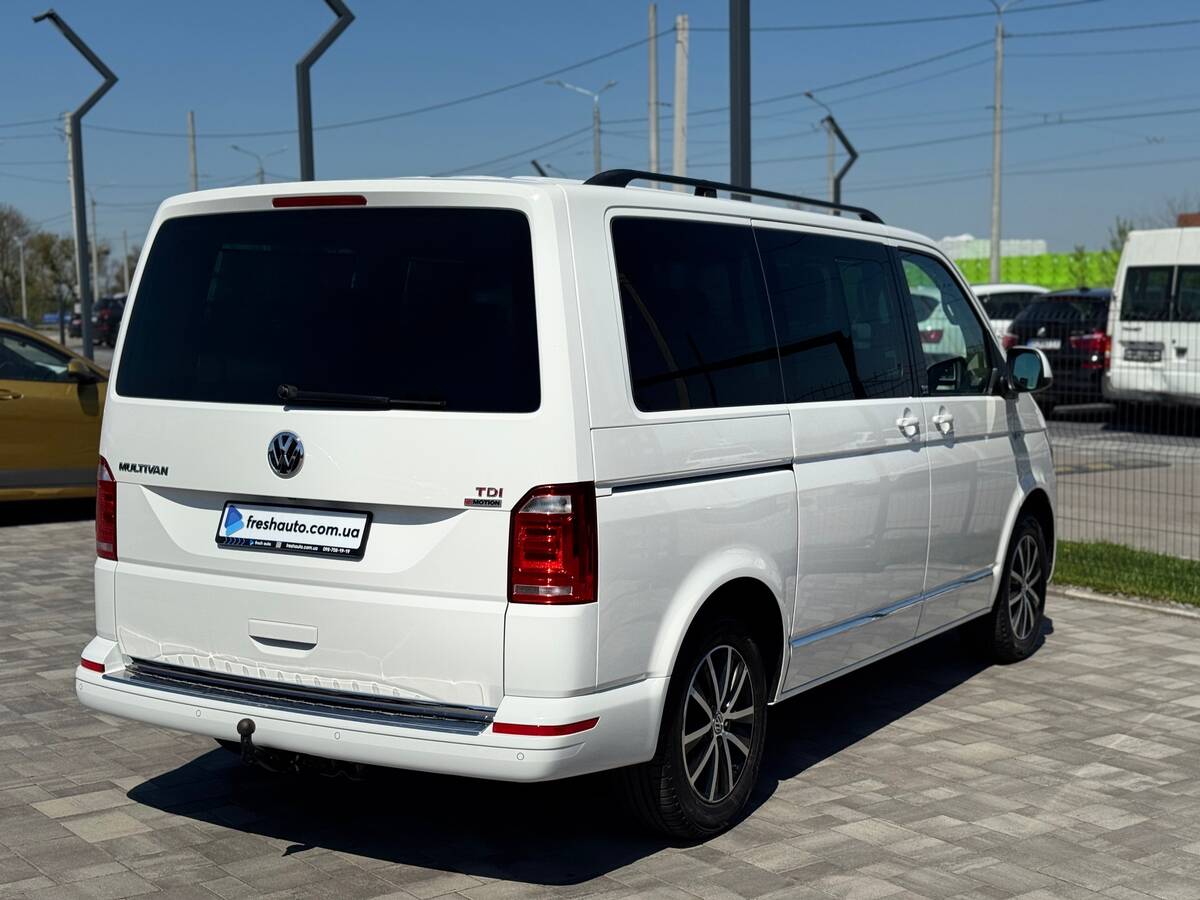 Volkswagen Multivan 2017 - Місцезнаходження: В Україні 