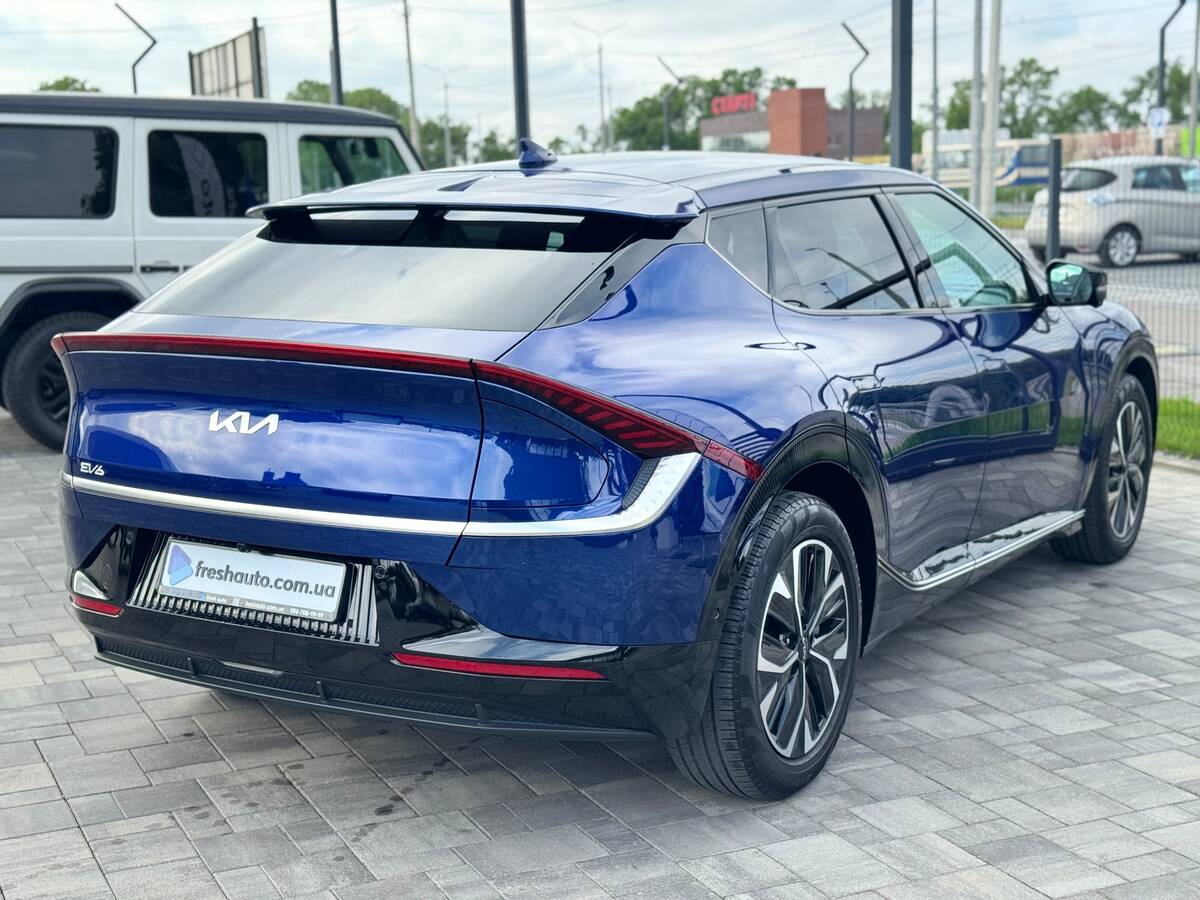 Kia EV6 2023 - Батарея: 77 кВт