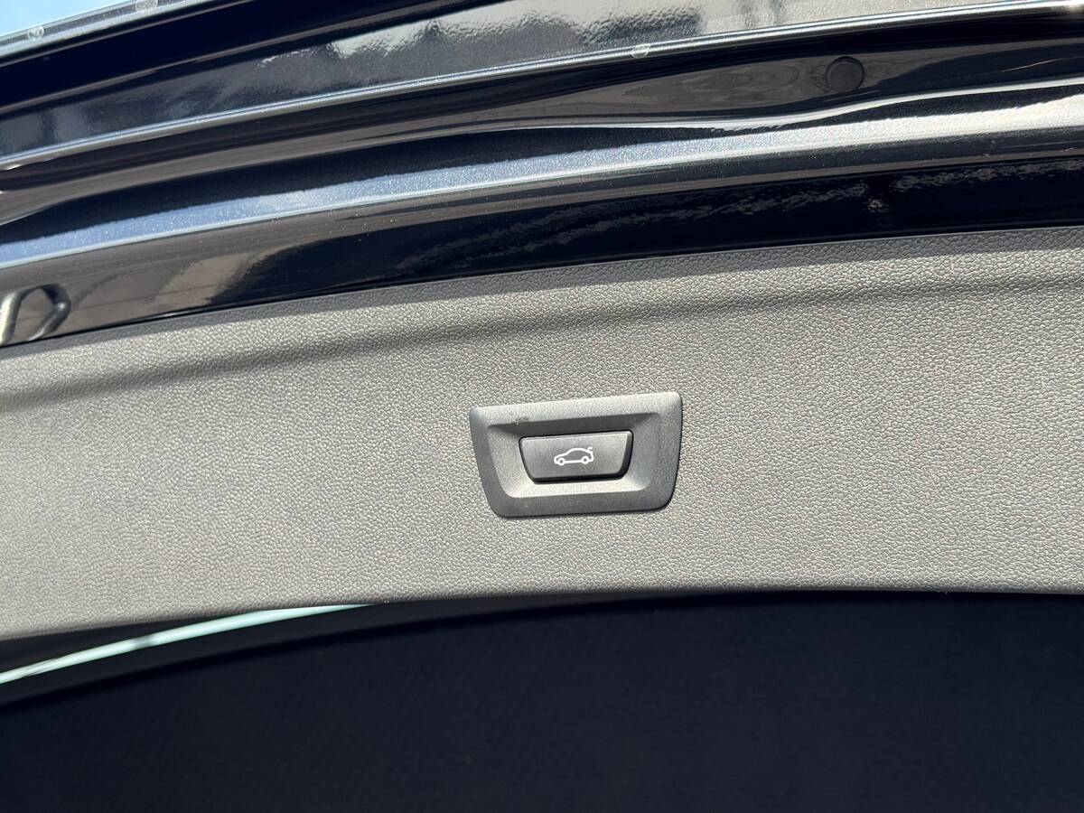 BMW IX M60 2023 - fresh auto