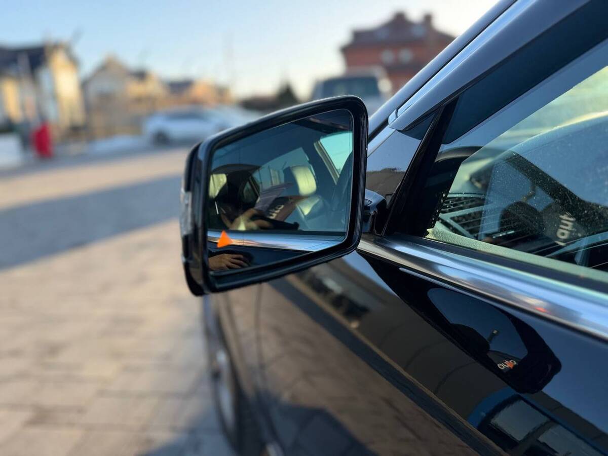 Mercedes-Benz S-Class 2012 - fresh auto