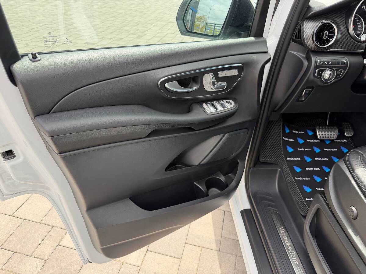 Mercedes-Benz V-Class 2021 - freshauto