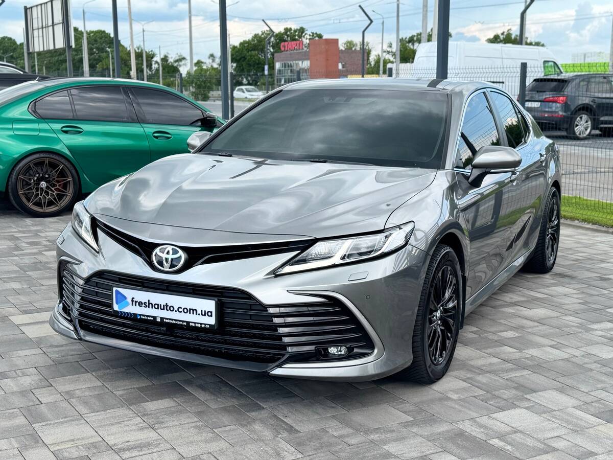 Toyota Camry 2021 - Odometr: 58 thnd km