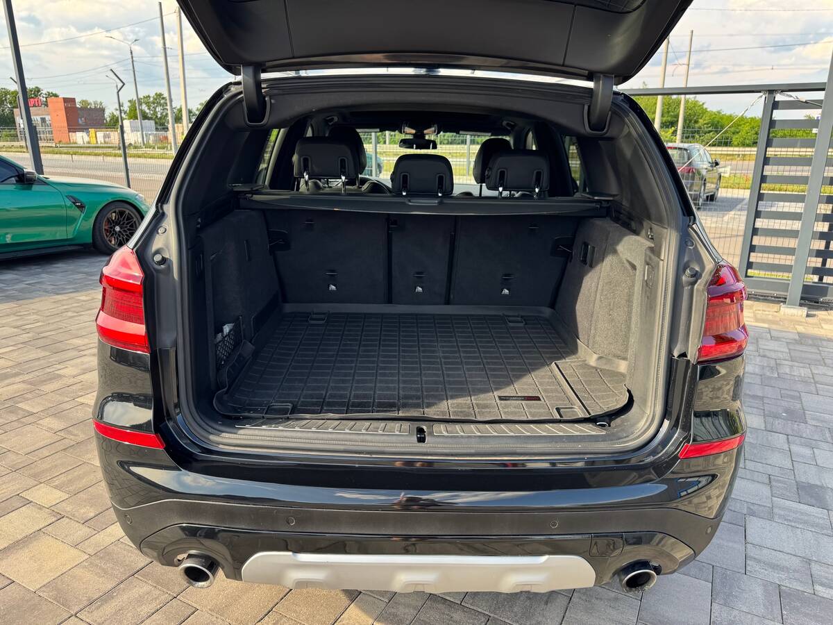 BMW X3 2018 - Fuel: Petrol 