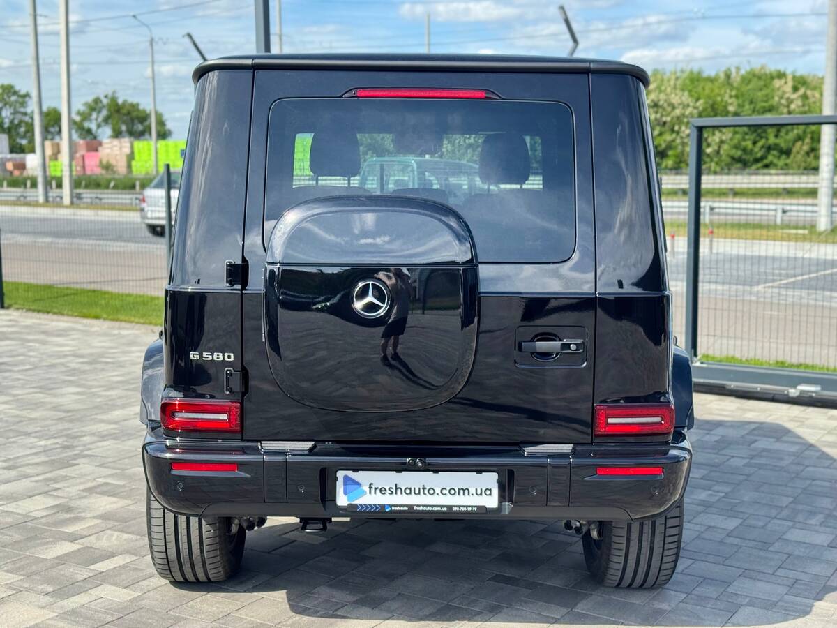 Mercedes-Benz G 580 2025 - Кількість місць: 5 