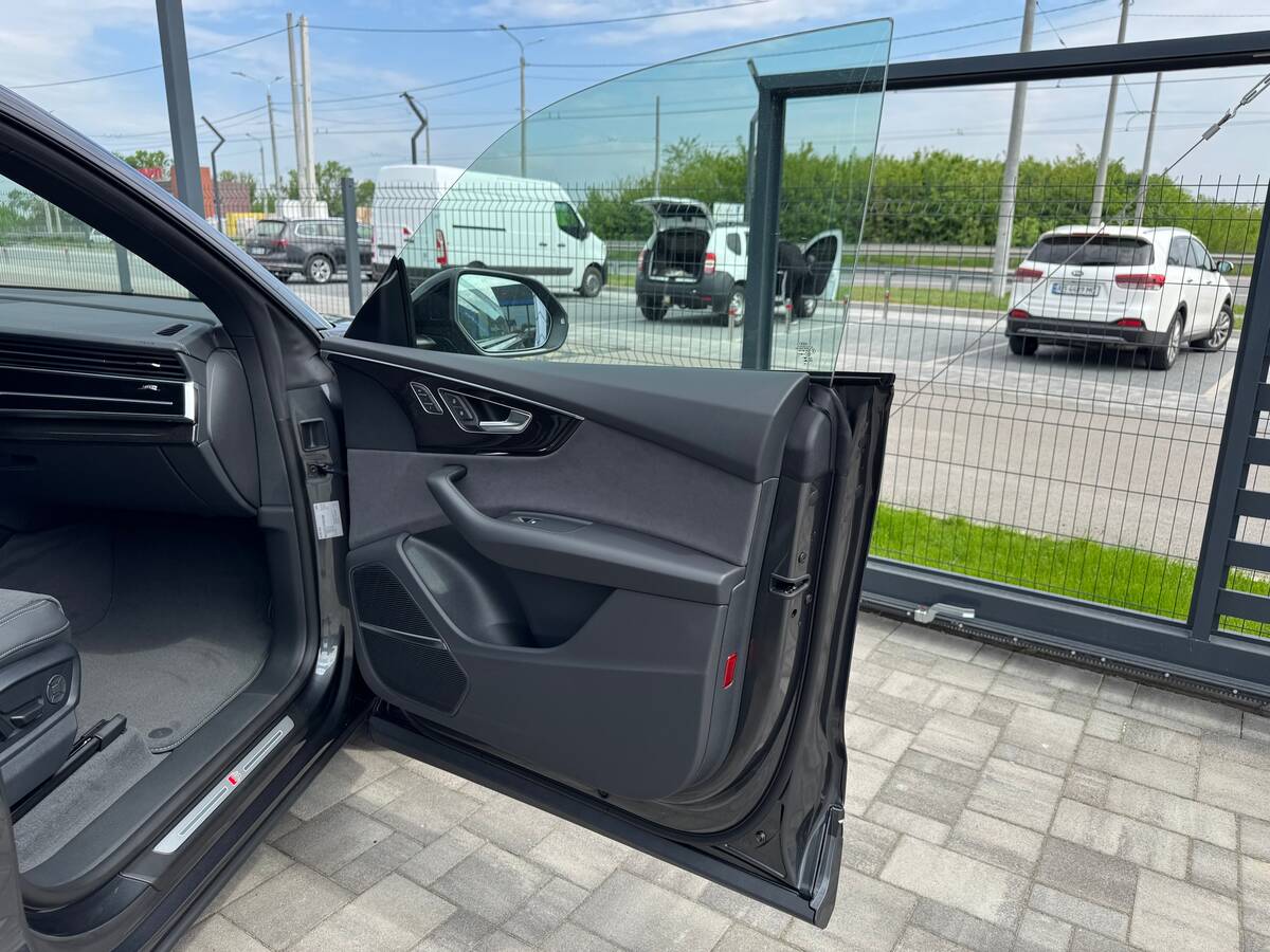 Audi Q8 2026 - fresh auto рівне