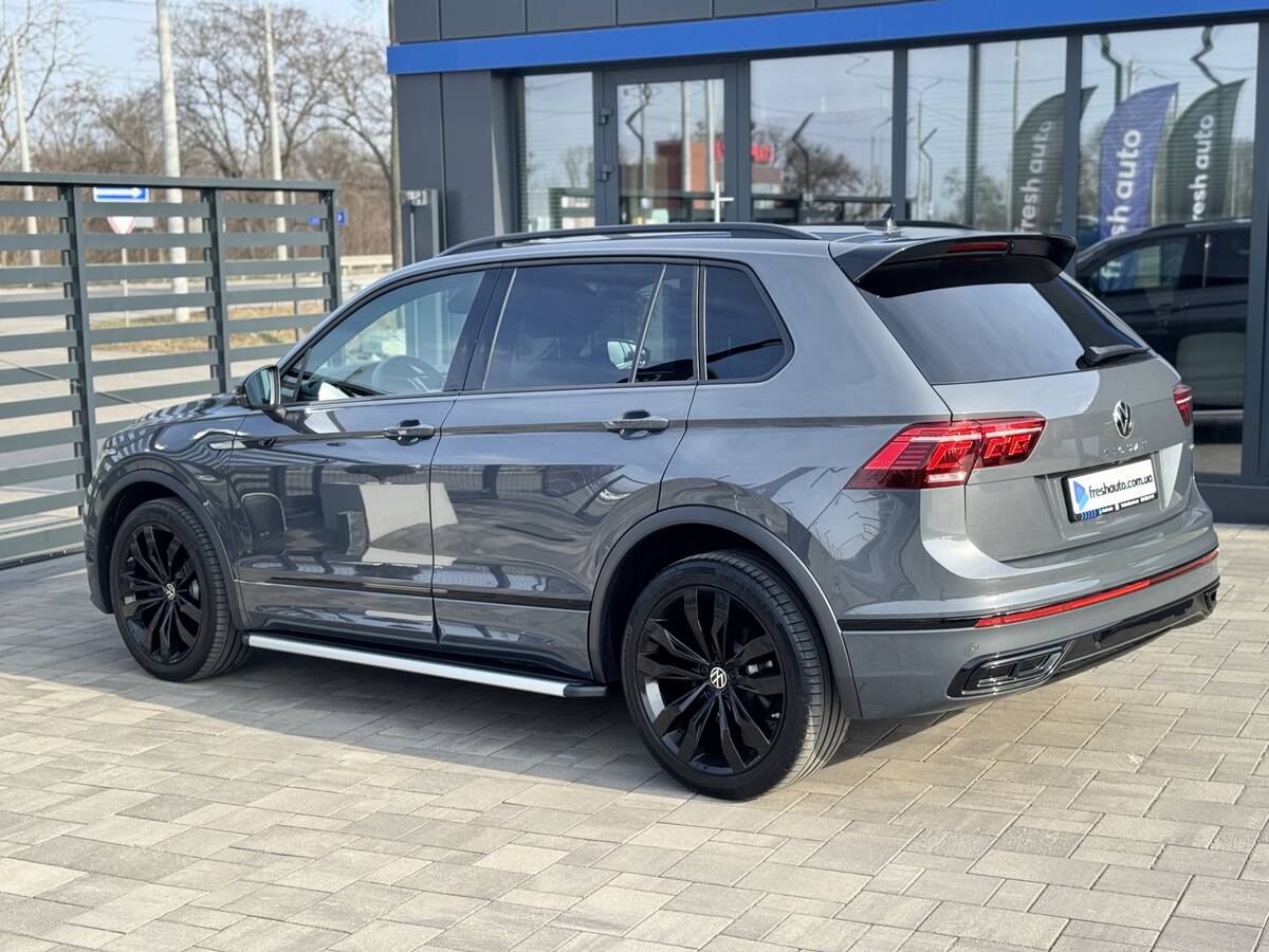 Volkswagen Tiguan 2022 - Тип кузова: Позашляховик / Кросовер 