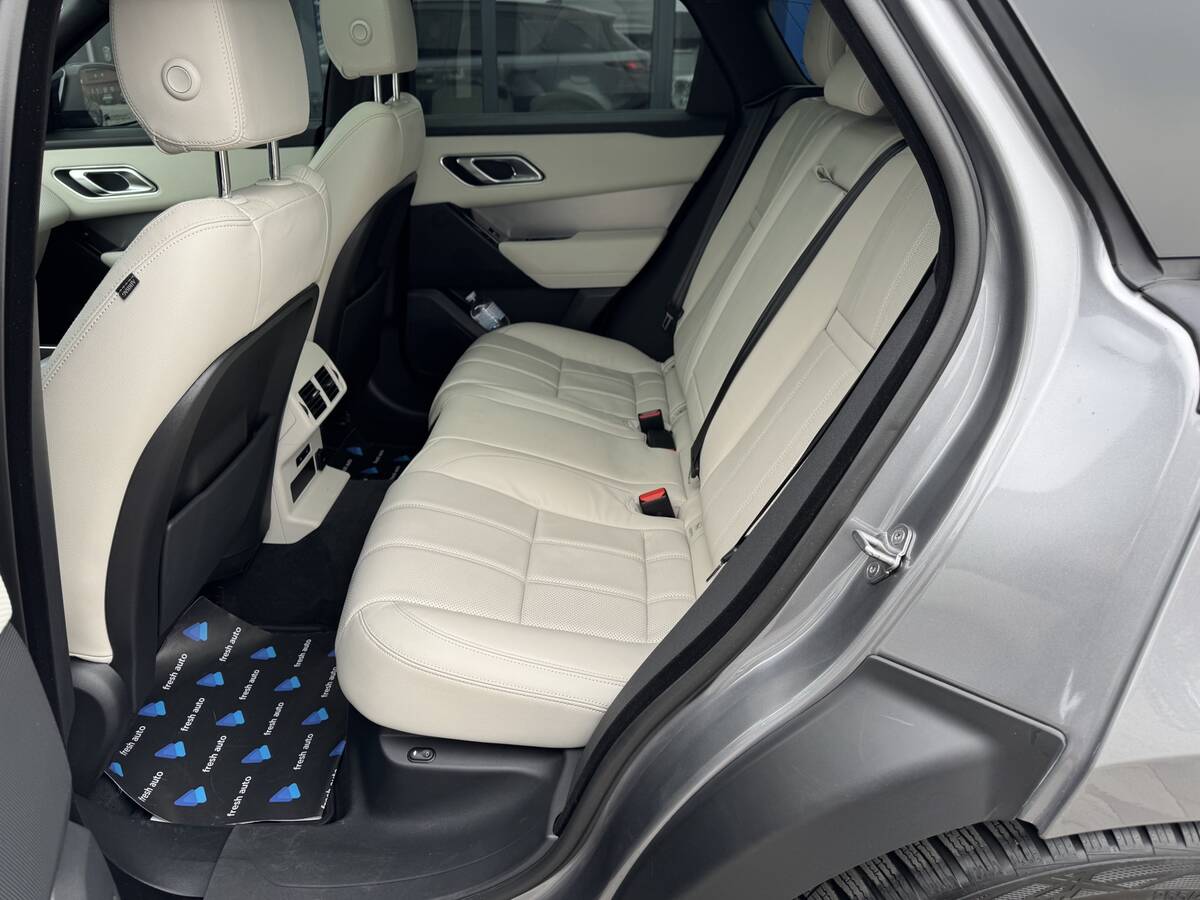 Land Rover Range Rover Velar 2022 - Привід: Повний 