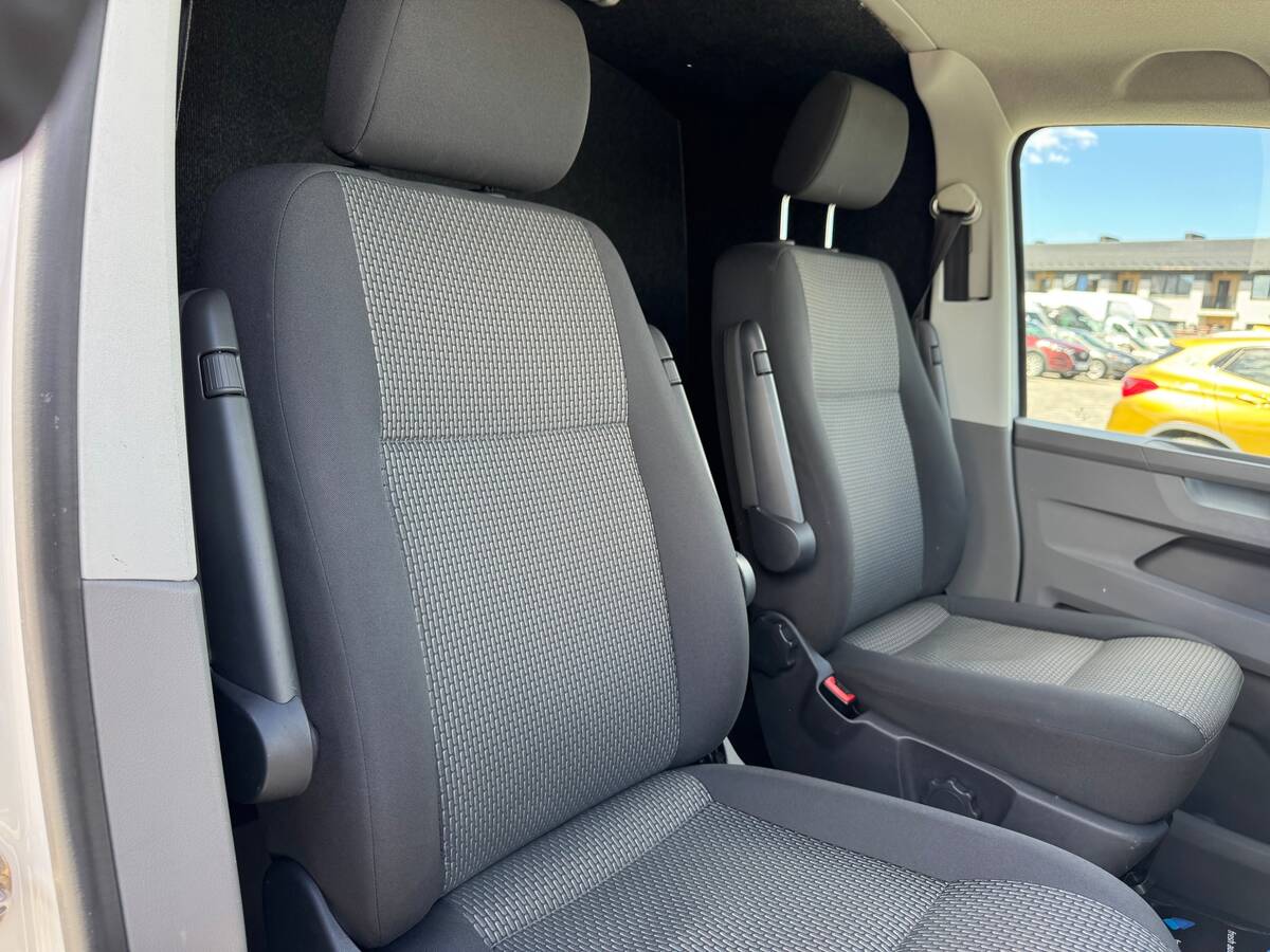 Volkswagen Transporter 2021 - Тип кузова: Вантажний фургон 