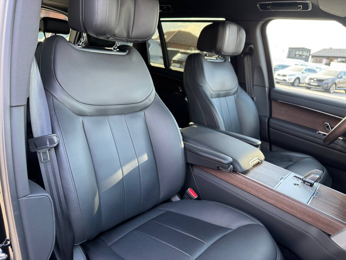Land Rover Range Rover 2023 - Країна: Німеччина 