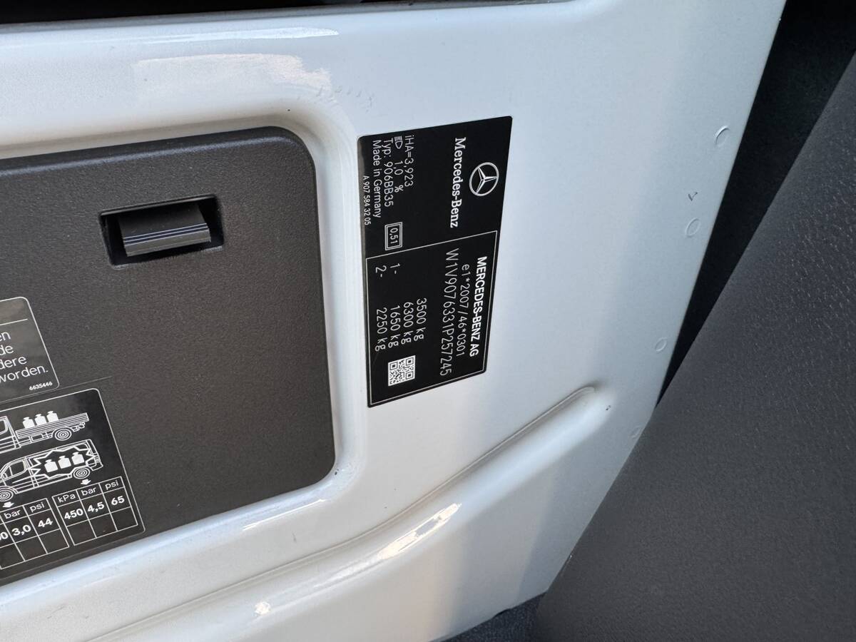 Mercedes-Benz sprinter 2020 - fresh auto