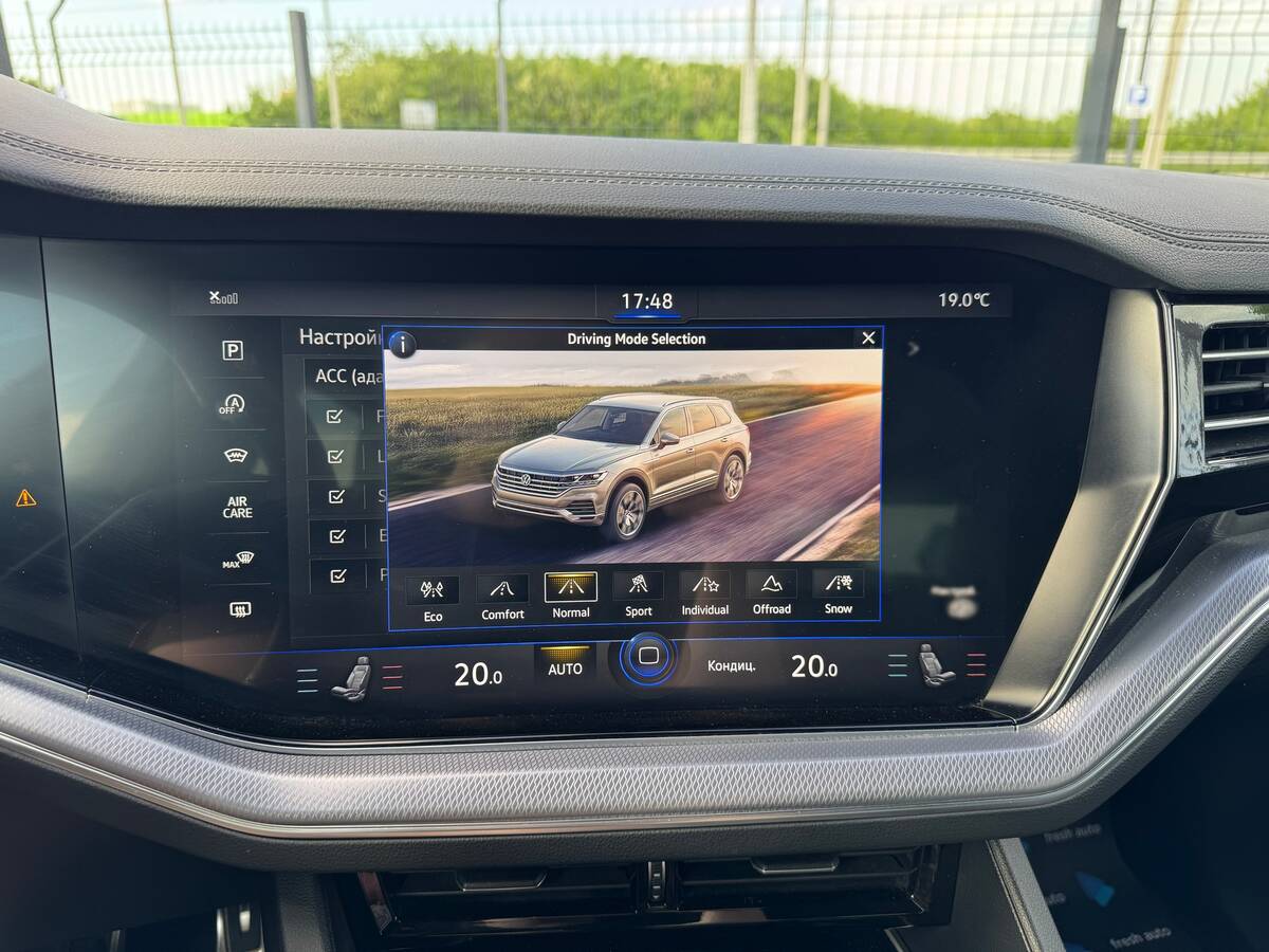 Volkswagen Touareg 2020 - Odometr: 180 thnd km
